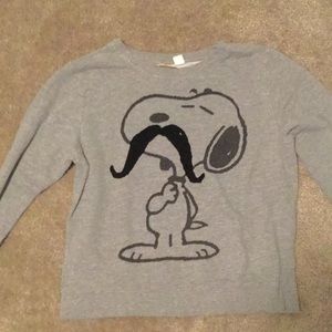 Grey Snoopy sweatshirt